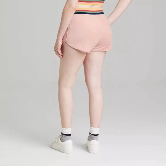 PR: 🟫 Wild Fable Women’s Mid Rise Velour Track Shorts - Picture 6 of 10